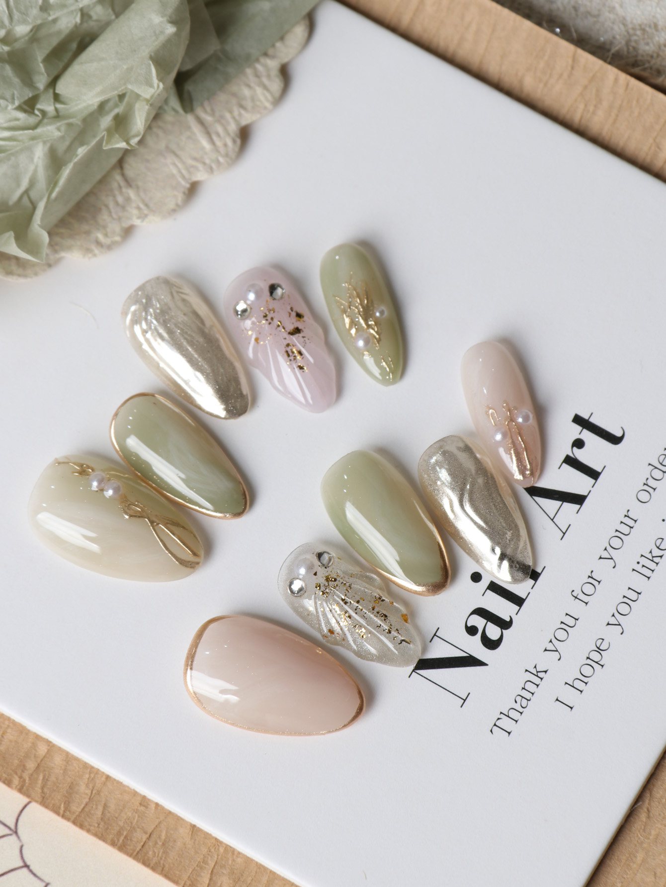 10개 아크릴 프레스온 네일 그린 화이트 핑크 할레이션 - Nail Adhesive Tab 리뷰 및 가격