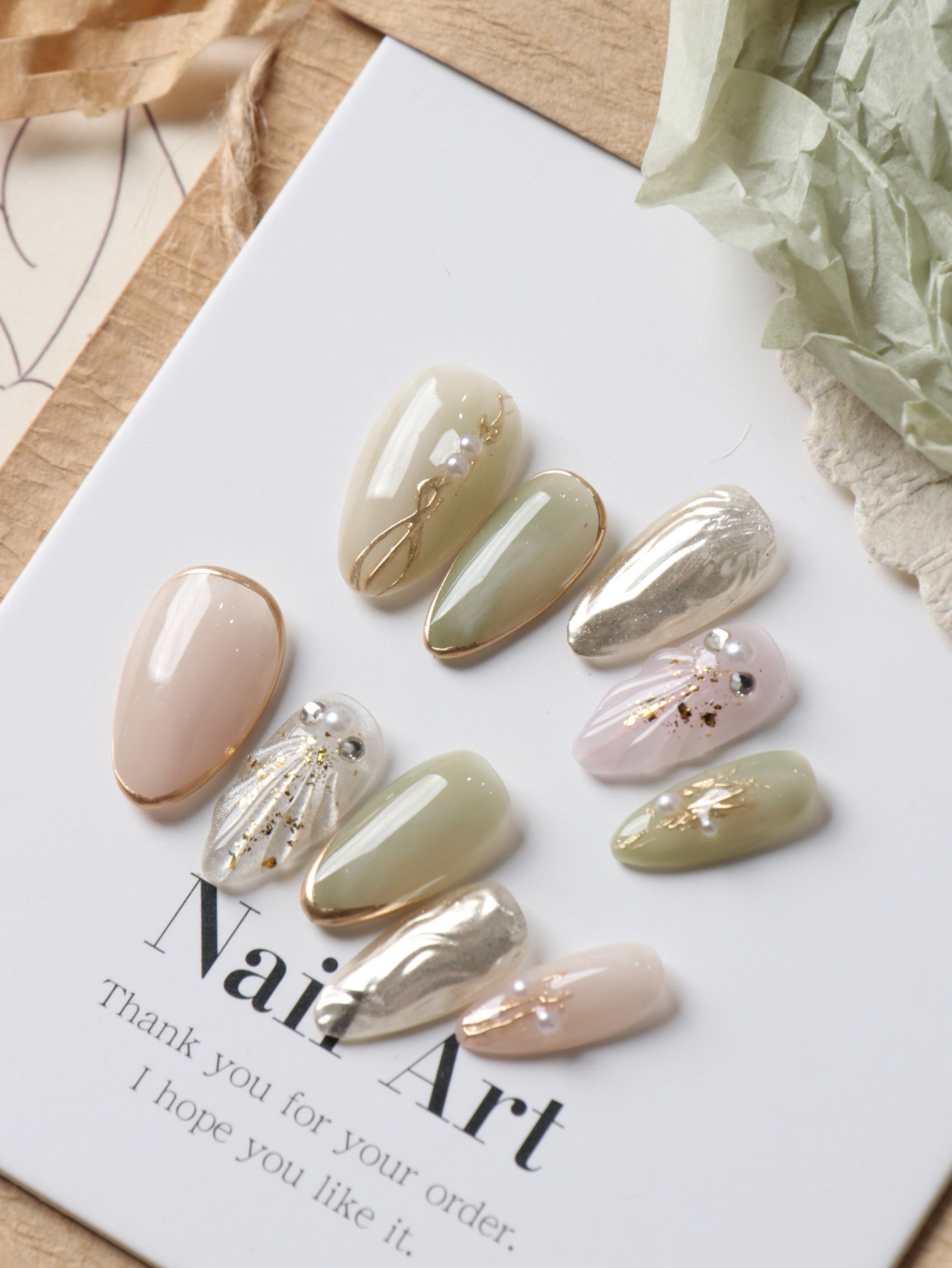 10개 아크릴 프레스온 네일 그린 화이트 핑크 할레이션 - Nail Adhesive Tab 리뷰 및 가격
