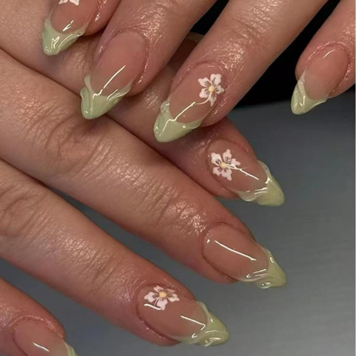 24개 심플 그린 프렌치 네일 팁, 완성된 패션 플라워 - Nail Art Press On 리뷰 및 가격